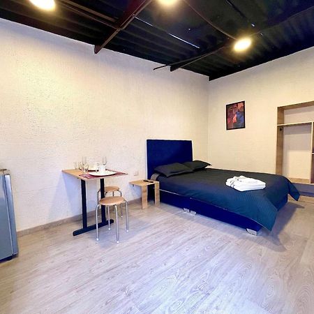 Super Apartamento Central En Casa Colonial Bogotá Eksteriør bilde