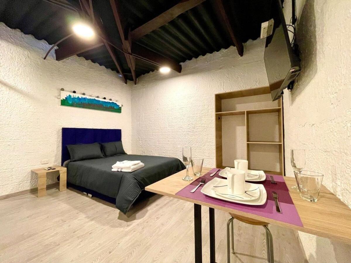 Super Apartamento Central En Casa Colonial Bogotá Eksteriør bilde