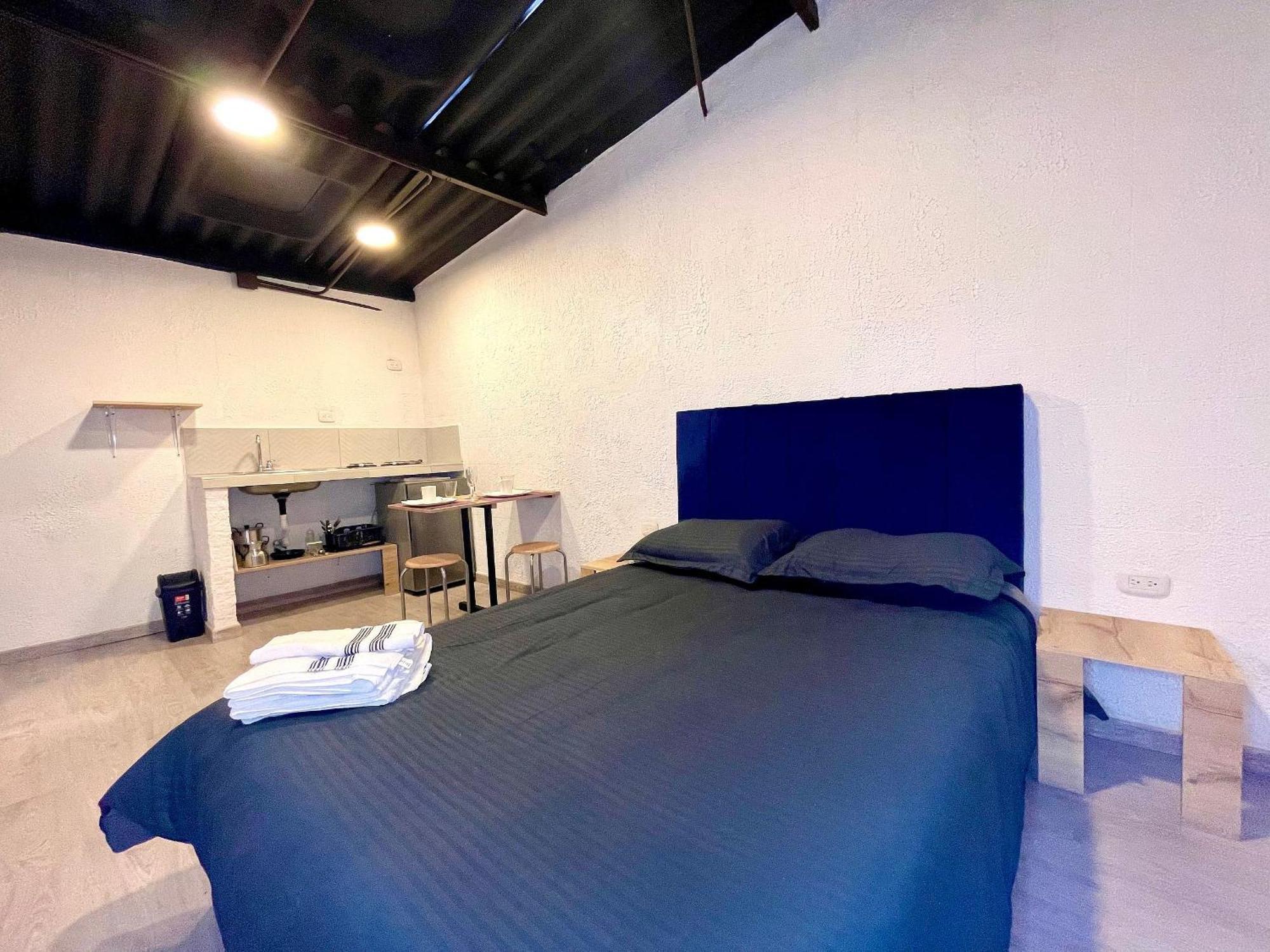 Super Apartamento Central En Casa Colonial Bogotá Eksteriør bilde