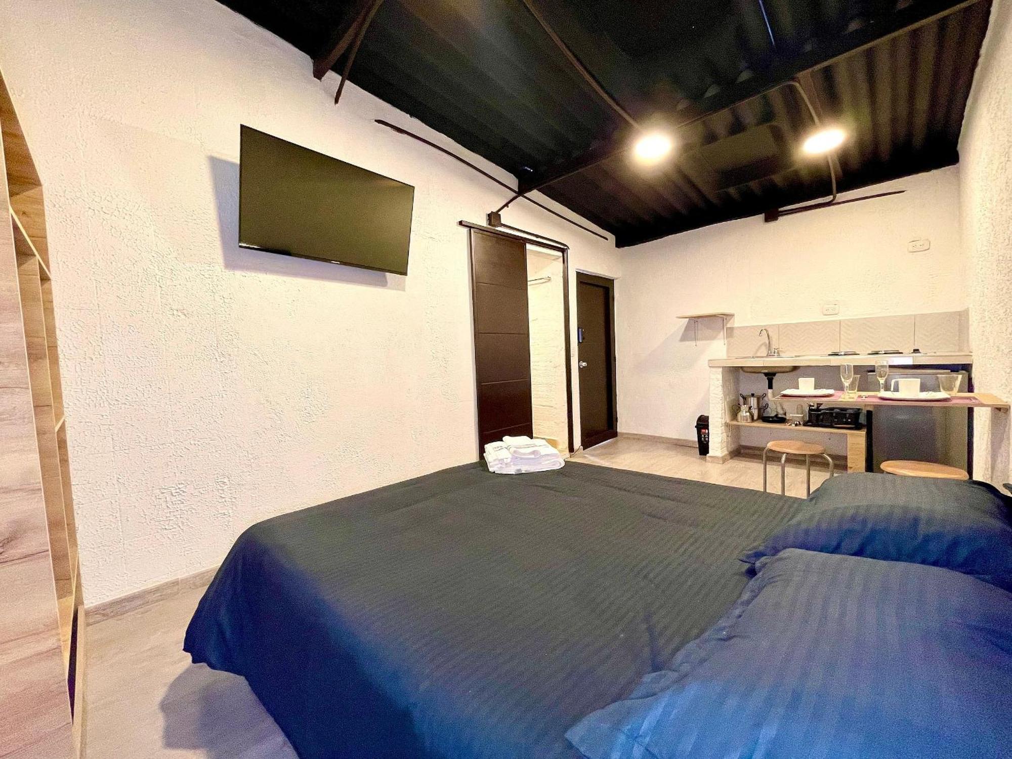 Super Apartamento Central En Casa Colonial Bogotá Eksteriør bilde