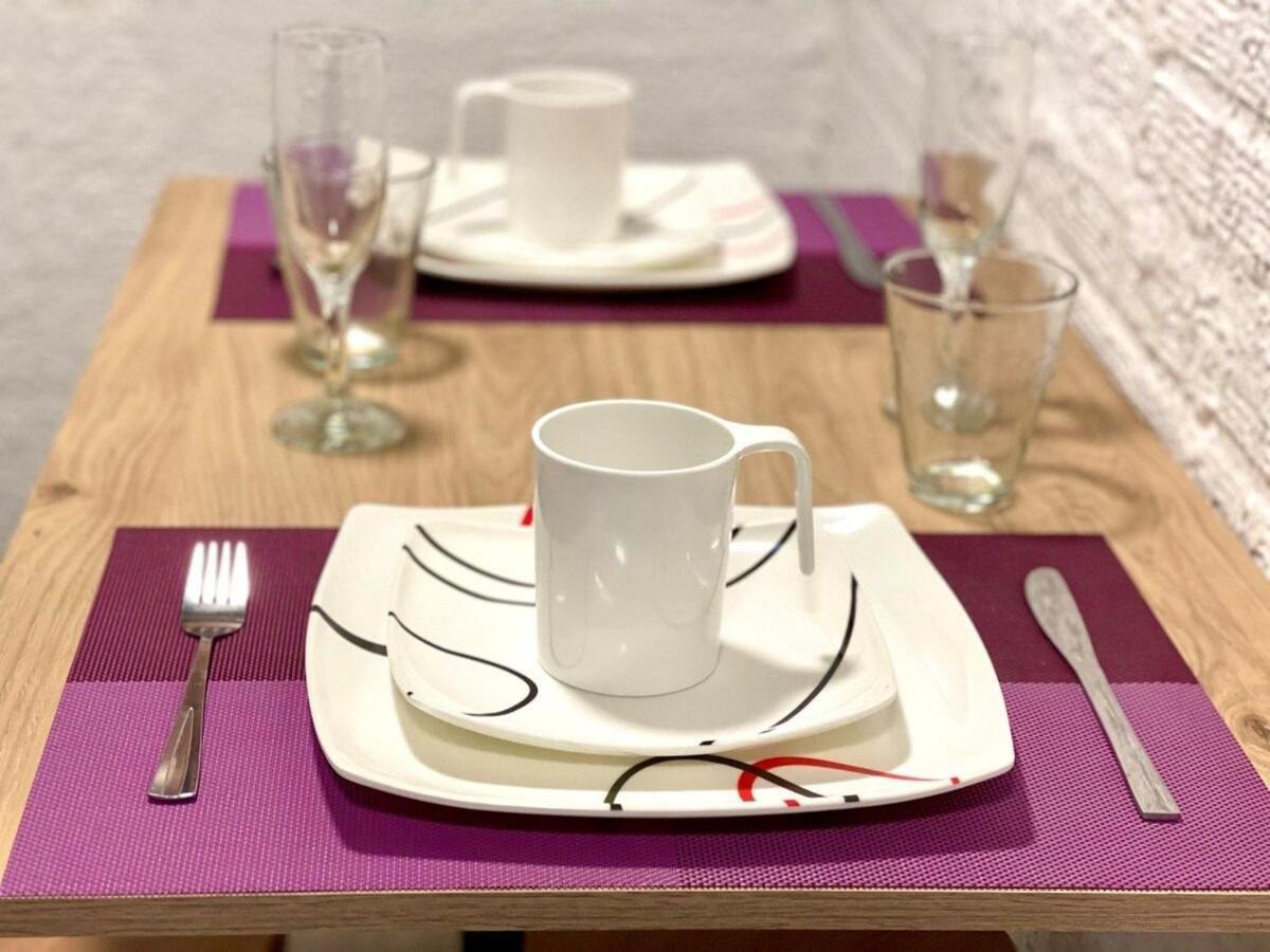 Super Apartamento Central En Casa Colonial Bogotá Eksteriør bilde