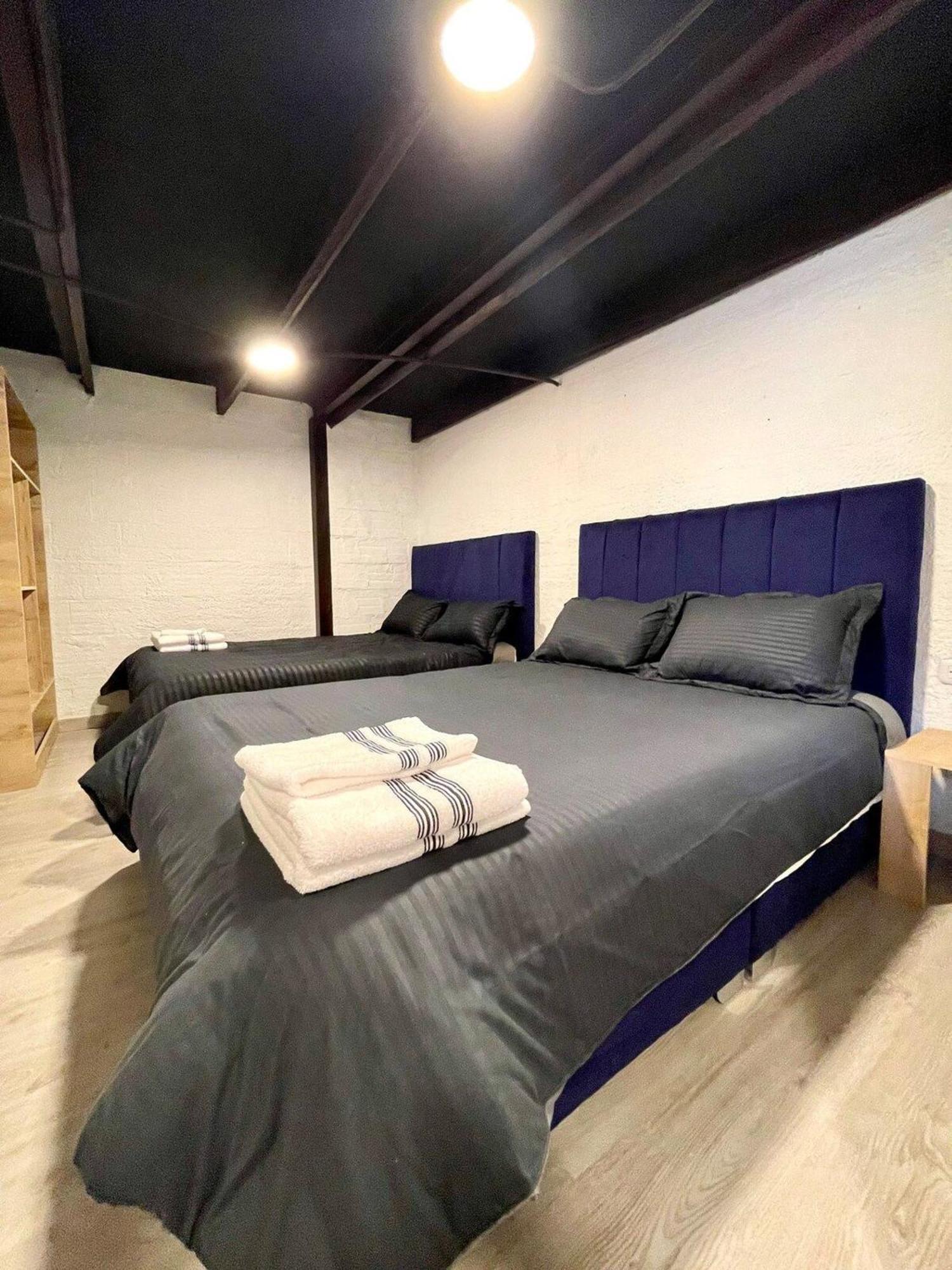 Super Apartamento Central En Casa Colonial Bogotá Eksteriør bilde